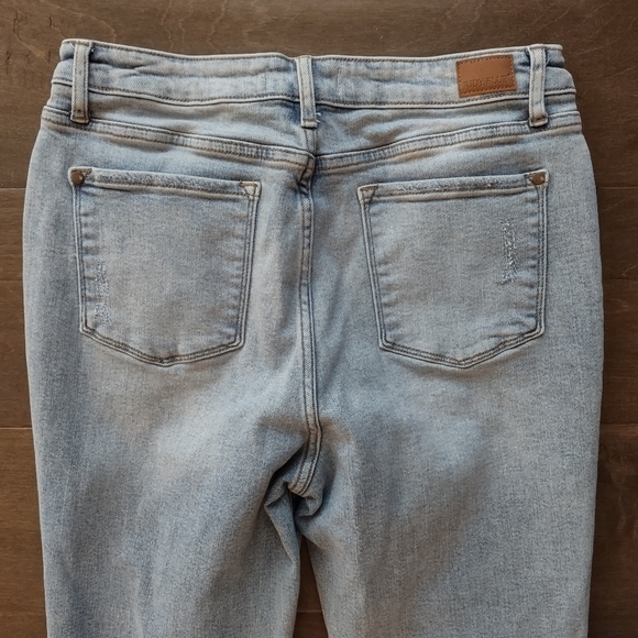 Judy Blue Adrian High Rise Straight Leg Split Hem Jeans - Picture 12 of 16